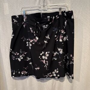J. Jill Fit Black Skort with Floral Accents 2X